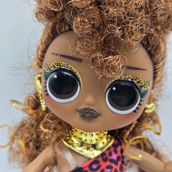 L.O.L. Surprise Omg Music Remix Rock Ferocious Fashion Doll With Guitar & Access - Picture 2 of 6
